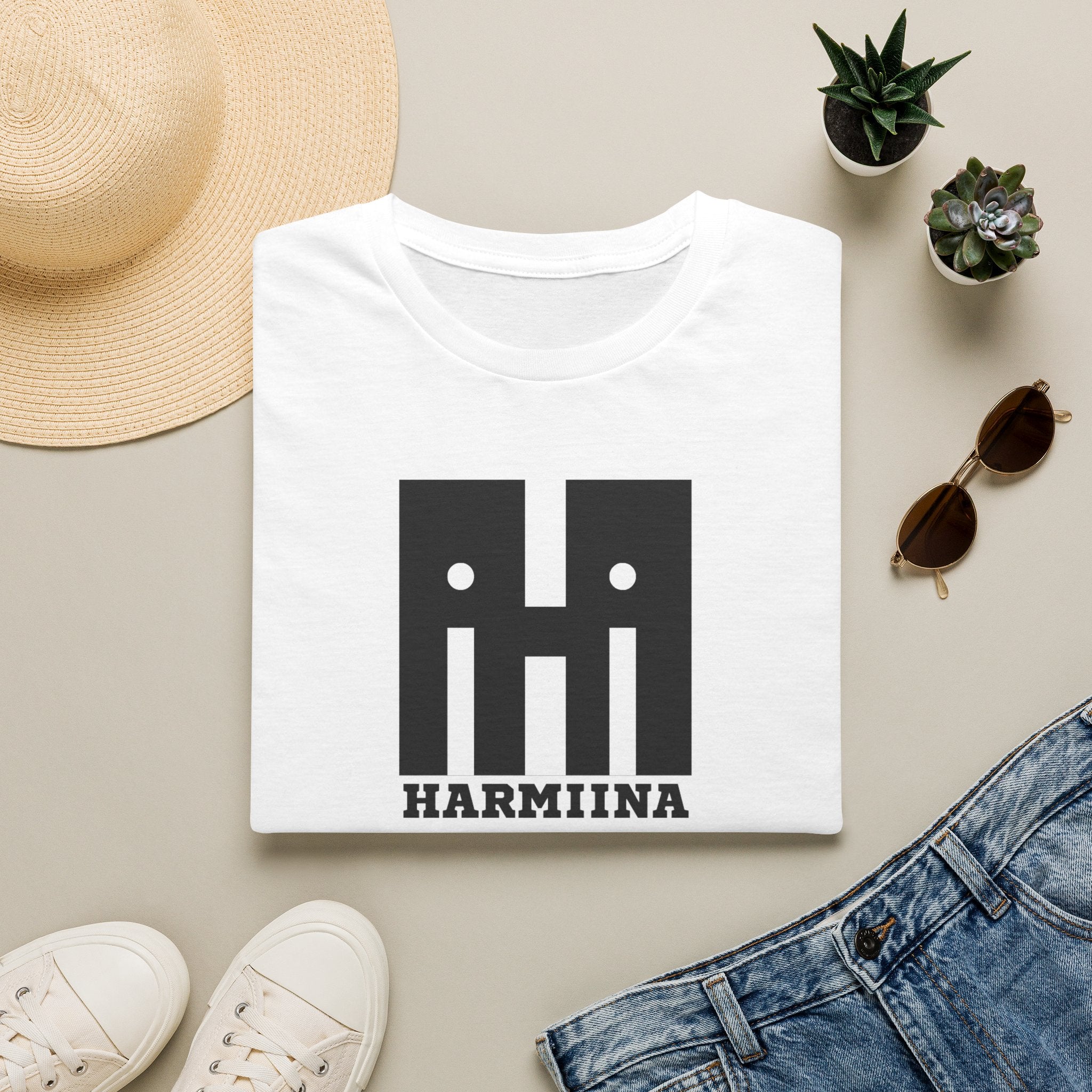 Harmiina Logo T-Shirt — Minimalist Black Graphic Tee